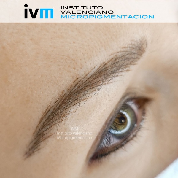 MICROPIGMENTACION-CEJAS-IVM