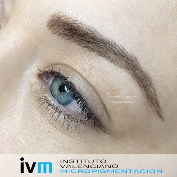 MICROPIGMENTACION-CEJAS-IVM