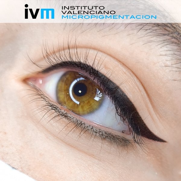 MICROPIGMENTACION-EYELINER-IVM