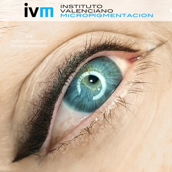 MICROPIGMENTACION-EYELINER-IVM