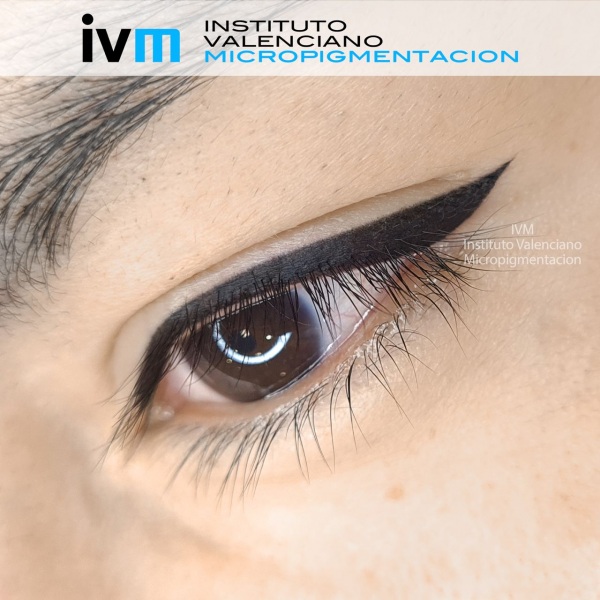 MICROPIGMENTACION-EYELINER-IVM