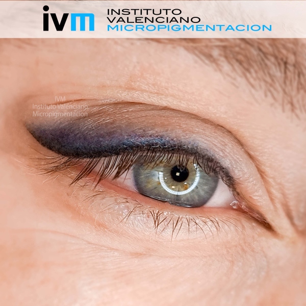 MICROPIGMENTACION-EYELINER-IVM