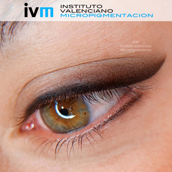 MICROPIGMENTACION-EYELINER-IVM