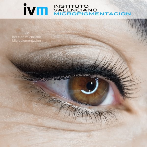 MICROPIGMENTACION-EYELINER-IVM